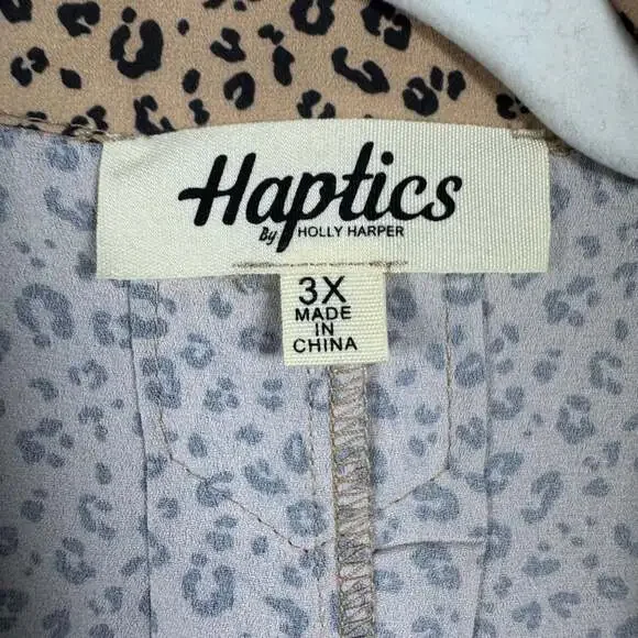 Haptics V-Neck Boho Animal Print Bubble Sleeve Top - Picture 4 of 7